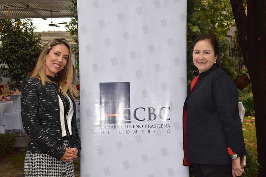 Mujeres en el Comecio Internacional